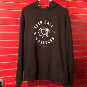 Men’s large sweatshirt
